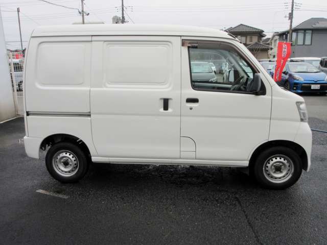 ダイハツ ハイゼットカーゴ ６６０ ２シーター ブラインド仕様 ハイルーフ H29年 (関東) 99