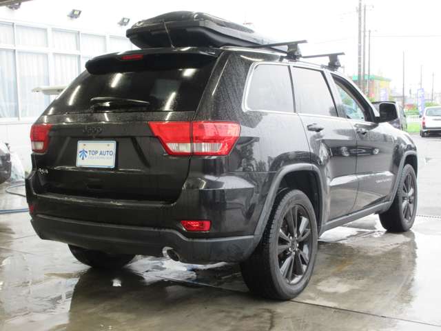 ジープ グランドチェロキー アルティテュード ４ＷＤ H25年 (関東) 99