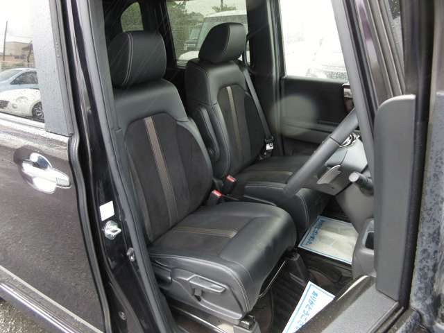 ホンダ Ｎ　ＢＯＸ カスタム ６６０ Ｇ ＥＸ ターボ ホンダセンシング R1年 (関東) 99