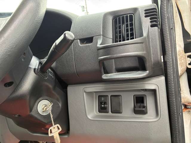三菱 ミニキャブバン ６６０ ＣＤ ハイルーフ ４ＷＤ H22年 (甲信越・北陸) 99