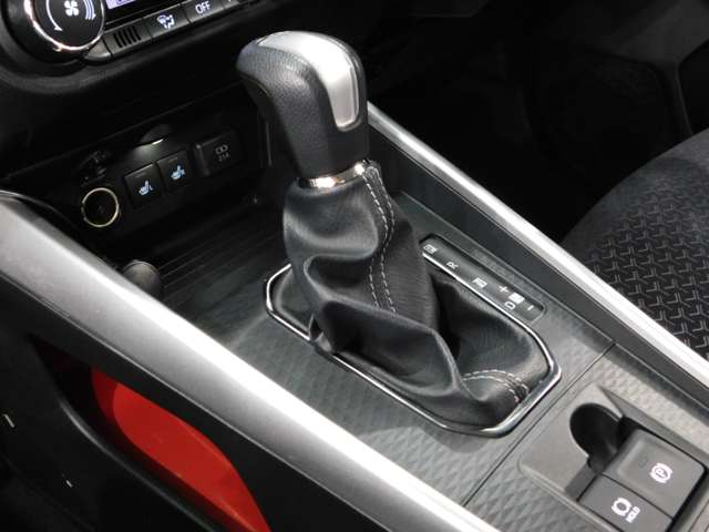 トヨタ ライズ １．２ Ｚ R4年 (近畿) 99