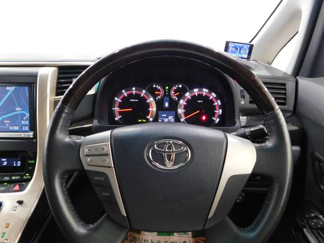 トヨタ ヴェルファイア ２．４ Ｚ ゴールデンアイズＩＩ H25年 (近畿) 99