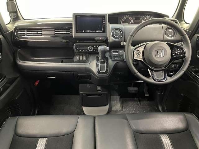 ホンダ Ｎ　ＢＯＸ カスタム ６６０ Ｌ ターボ R5年 (近畿) 99