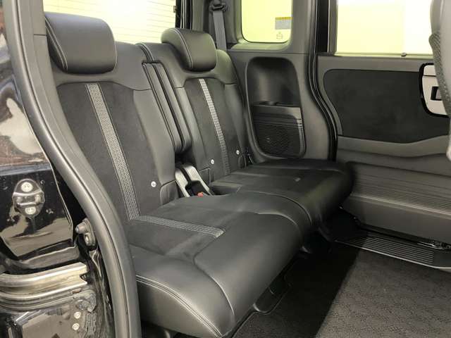 ホンダ Ｎ　ＢＯＸ カスタム ６６０ Ｌ ターボ R5年 (近畿) 99