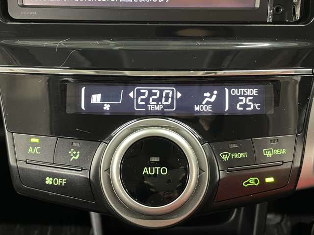 トヨタ プリウスΑ １．８ Ｓ H27年 (近畿) 99