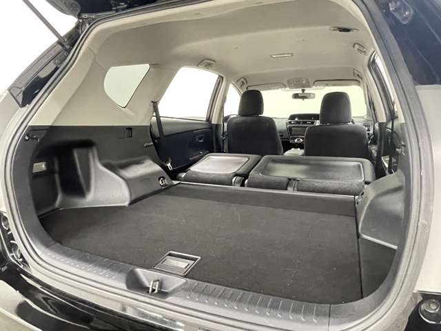 トヨタ プリウスΑ １．８ Ｓ H27年 (近畿) 99