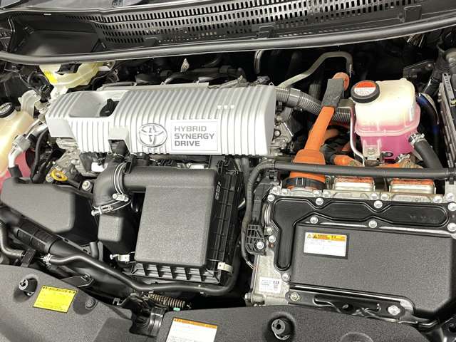 トヨタ プリウスΑ １．８ Ｓ H27年 (近畿) 99