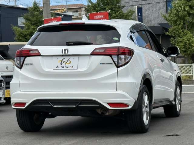 ホンダ ヴェゼル １．５ ハイブリッド Ｘ H26年 (近畿) 99