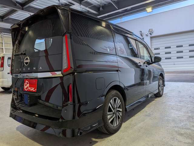 日産 セレナ ２．０ ハイウェイスターＶ ４ＷＤ R5年 (東北) 99