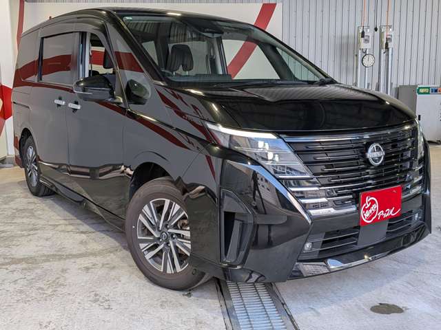 日産 セレナ ２．０ ハイウェイスターＶ ４ＷＤ R5年 (東北) 99