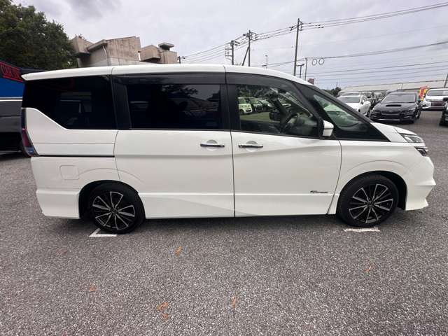 日産 セレナ ２．０ ハイウェイスター Ｖセレクション H30年 (関東) 99