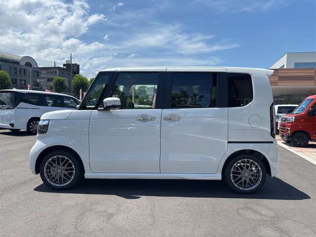 ホンダ Ｎ　ＢＯＸ カスタム ６６０ ターボ R8年 (九州・沖縄) 99