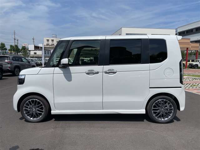ホンダ Ｎ　ＢＯＸ カスタム ６６０ ターボ R8年 (九州・沖縄) 99