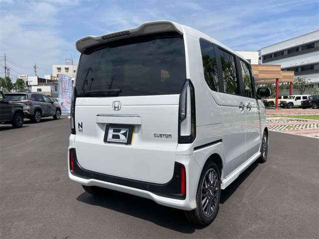 ホンダ Ｎ　ＢＯＸ カスタム ６６０ ターボ R8年 (九州・沖縄) 99