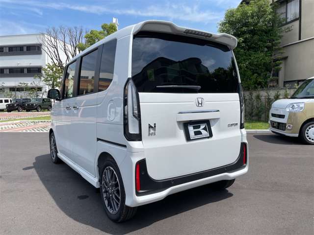 ホンダ Ｎ　ＢＯＸ カスタム ６６０ ターボ R8年 (九州・沖縄) 99