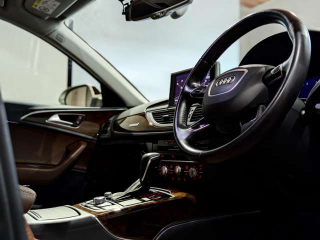 アウディ Ａ６ ２．０ ＴＦＳＩ クワトロ ４ＷＤ H27年 (関東) 99