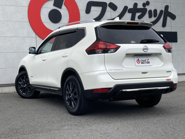 日産 エクストレイル　ハイブリッド ２．０ ２０ＸＩ ハイブリッド R3年 () 99