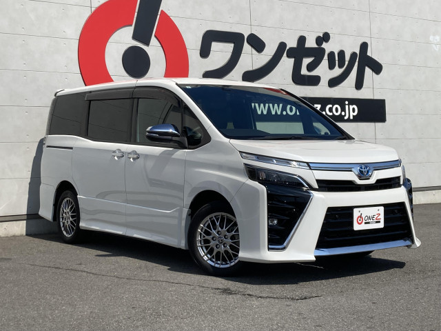 トヨタ ヴォクシー １．８ ハイブリッド ＺＳ 煌ＩＩＩ R3年 () 99