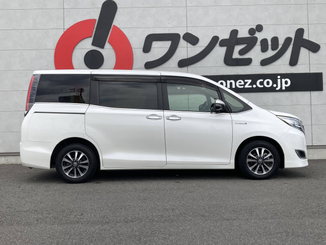 トヨタ エスクァイア　ハイブリッド １．８ ハイブリッド ＧＩ H30年 () 99