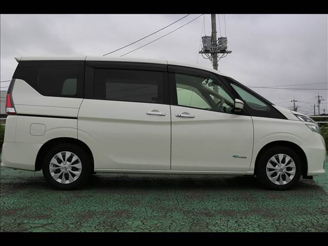 日産 セレナ Ｘ　Ｖセレクション H29年 () 99