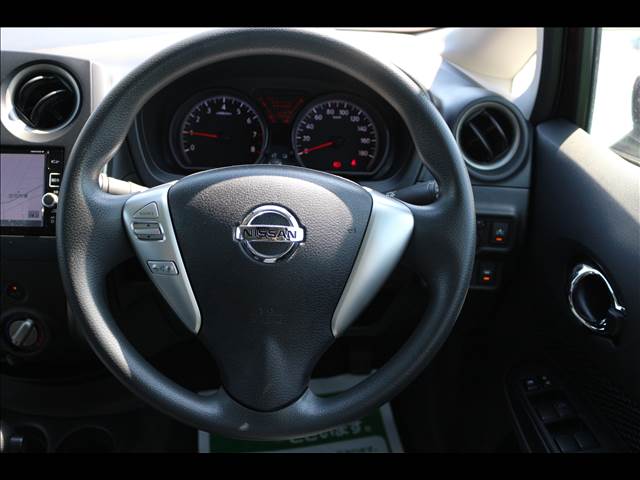 日産 ノート １．２ Ｘ Ｖセレクション プラスセーフティＩＩ H28年 () 99