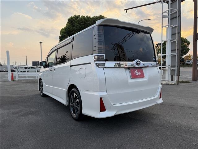トヨタ ヴォクシー ２．０ ＺＳ 煌 H30年 (九州・沖縄) 99