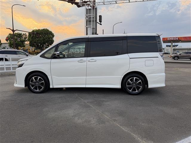 トヨタ ヴォクシー ２．０ ＺＳ 煌 H30年 (九州・沖縄) 99