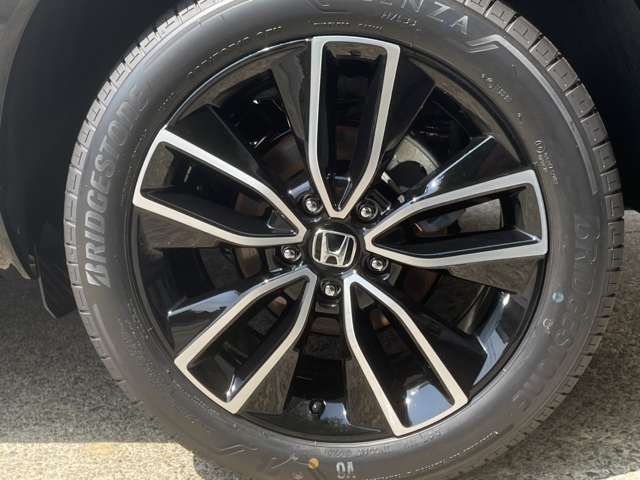ホンダ ヴェゼル １．５ Ｅ：ＨＥＶ Ｚ R7年 (甲信越・北陸) 99