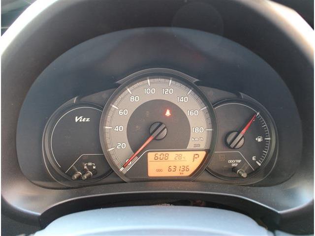 トヨタ ヴィッツ １．３ Ｆ ４ＷＤ H26年 (北海道) 99