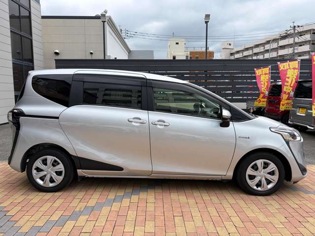 トヨタ シエンタ　ハイブリッド ハイブリッド １．５ Ｇ R1年 (九州・沖縄) 99