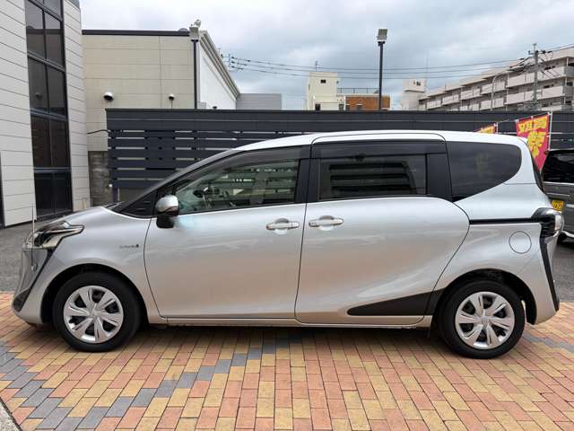 トヨタ シエンタ　ハイブリッド ハイブリッド １．５ Ｇ R1年 (九州・沖縄) 99