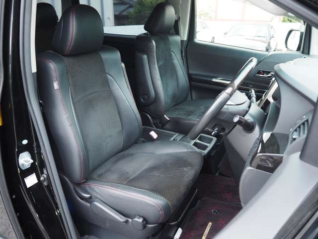 トヨタ ヴェルファイア ２．４ Ｚ ゴールデンアイズＩＩ H26年 (甲信越・北陸) 99