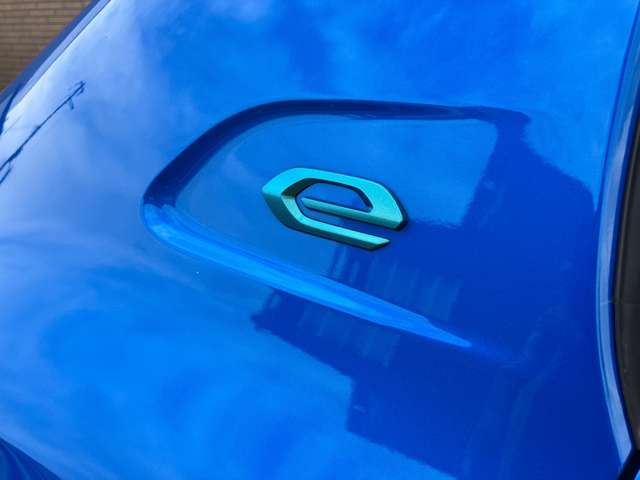 プジョー ｅ−２０８ ＧＴ R5年 (近畿) 99