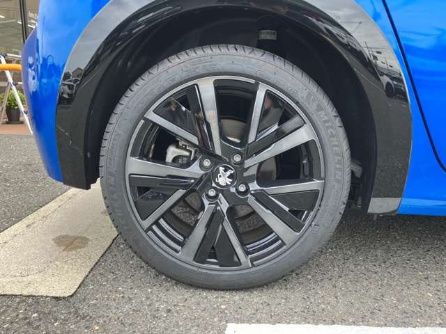 プジョー ｅ−２０８ ＧＴ R5年 (近畿) 99