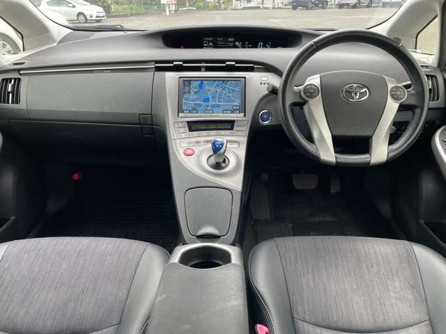 トヨタ プリウス １．８ Ｇ H25年 () 99