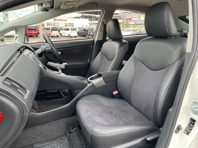 トヨタ プリウス １．８ Ｇ H25年 () 99