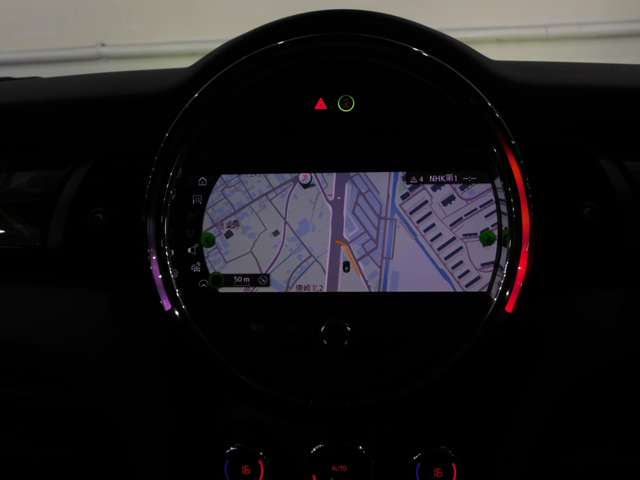 ミニ ミニ クーパーＳ ３ドア ＤＣＴ R1年 (近畿) 99