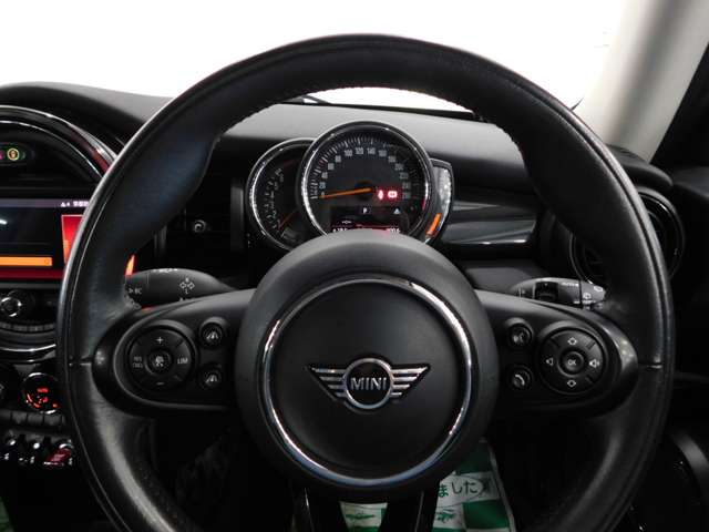 ミニ ミニ クーパーＳ ３ドア ＤＣＴ R1年 (近畿) 99