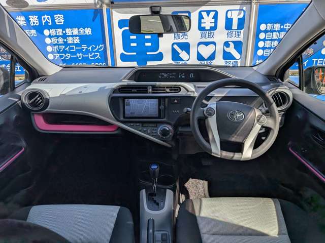 トヨタ アクア １．５ Ｓ H26年 (近畿) 99