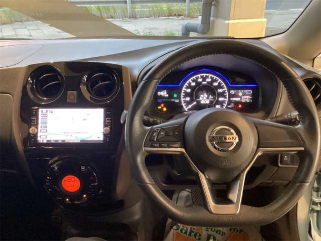 日産 ノート １．２ Ｅ－ＰＯＷＥＲ メダリスト H28年 (近畿) 99