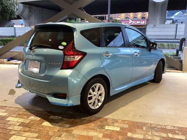 日産 ノート １．２ Ｅ－ＰＯＷＥＲ メダリスト H28年 (近畿) 99