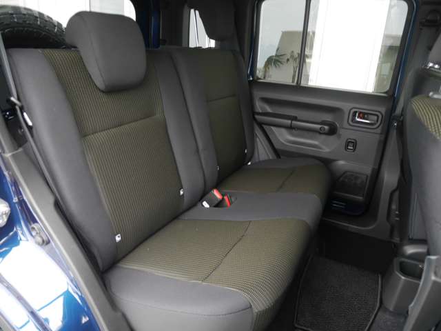 スズキ ジムニー　ノマド １．５ ＦＣ ４ＷＤ R8年 (近畿) 99