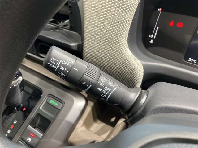 ホンダ フリード １．５ エアー R8年 (近畿) 99