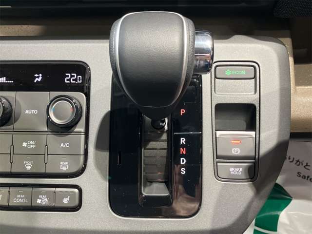 ホンダ フリード １．５ エアー ＥＸ R8年 (近畿) 99