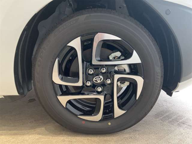 トヨタ シエンタ　ハイブリッド ハイブリッド １．５ Ｚ R8年 (近畿) 99