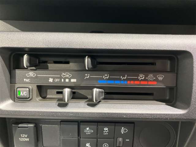 ダイハツ ハイゼットトラック ６６０ スタンダード ３方開 R8年 (近畿) 99