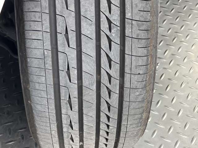 トヨタ クラウンマジェスタ　ハイブリッド ３．５ Ｆバージョン Ｊフロンティア H30年 (近畿) 99