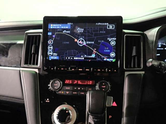 三菱 デリカ　Ｄ：５ アーバンギア ２．２ Ｇ パワーパッケージ ディーゼルターボ ４ＷＤ R1年 (近畿) 99
