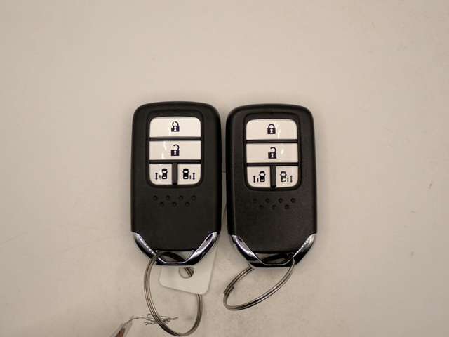 ホンダ フリード＋ １．５ Ｇ R5年 (近畿) 99
