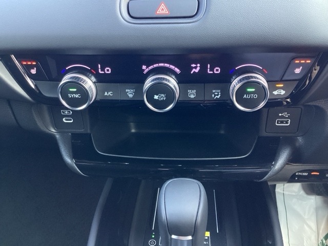 ホンダ ヴェゼル １．５ Ｅ：ＨＥＶ ＲＳ R7年 (近畿) 99